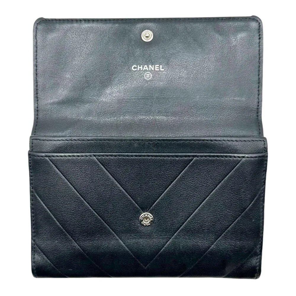 Chanel Black Leather Chevron Embroidered Logo Wallet - Picture 3 of 7
